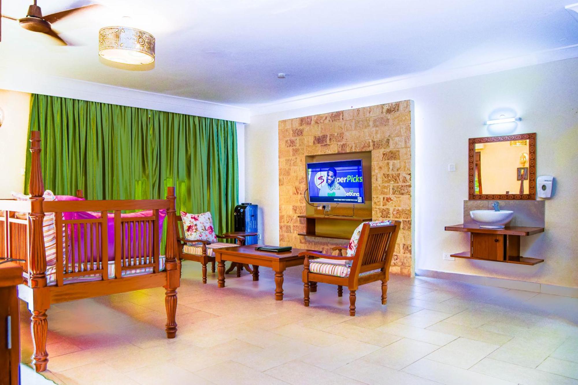 Villa Mandhari - Diani Beach Esterno foto